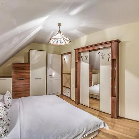 Maria * زلاكاروس