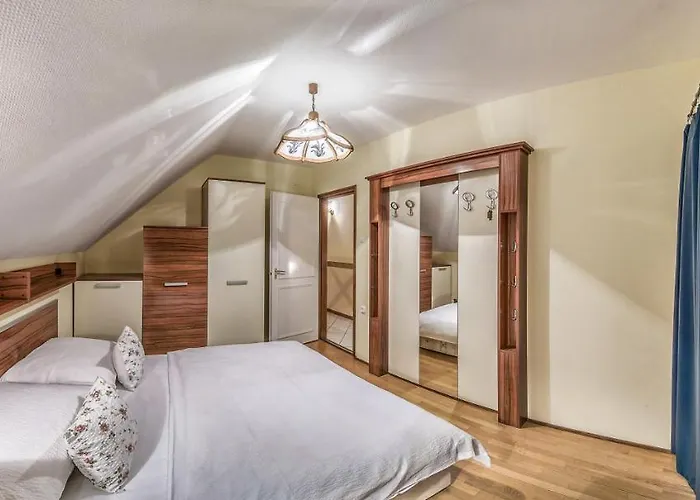 Maria * Залакарош